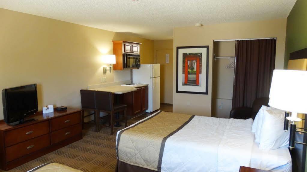 Extended Stay America Suites - Dallas - Vantage Point Dr Zewnętrze zdjęcie